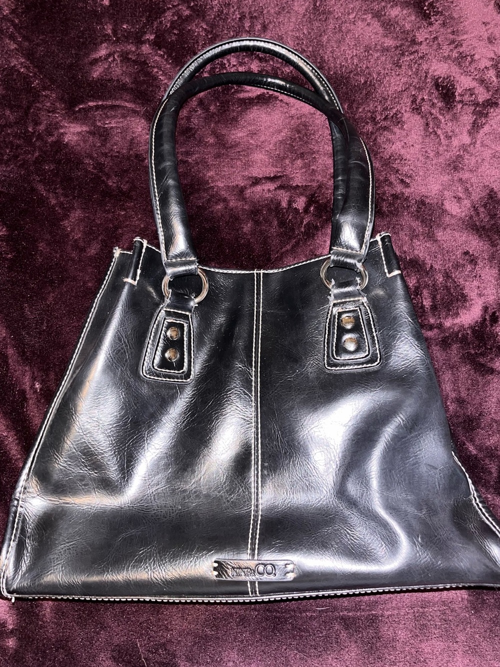 Leather shoulder bag